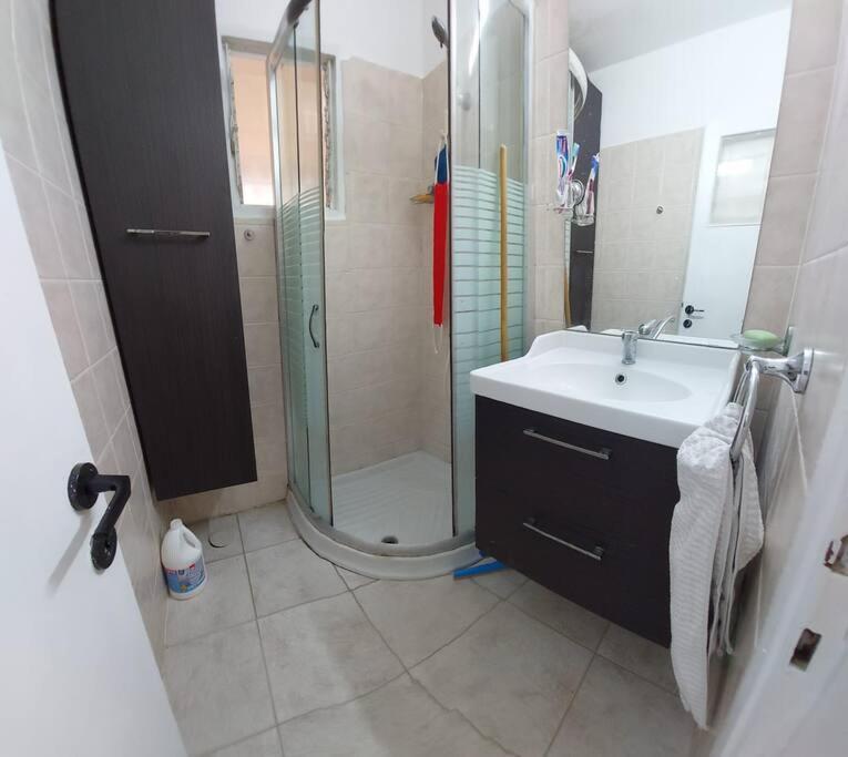 הנביאים 1 נתניה Naveim Apartment Netanya Exterior foto